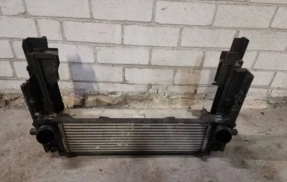 BMW 5 F10 F11 Intercooler radiator 7812016 T3384003
