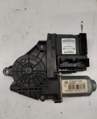 Skoda Octavia Mk2 (1Z) Front door window regulator motor 1T0959702N 1K0959792R