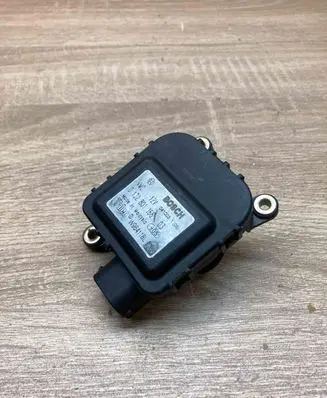 Mini One - Cooper R50 - 53 Air flap motor/actuator 0132801166