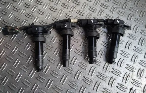 KIA Ceed High voltage ignition coil 273012B010