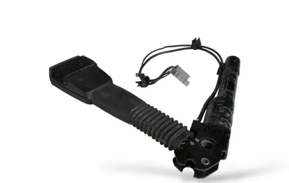 BMW 1 E81 E87 Front seatbelt buckle 7213563