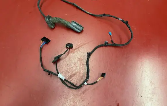 BMW X1 U11 Rear door wiring loom 5A52C30 5A52C39
