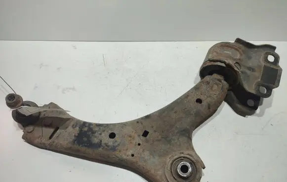 Volvo V70 Front lower control arm/wishbone 030060161012 37120302 030060161012-01