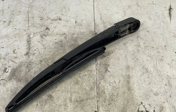 Opel Insignia B Rear wiper blade 13256918