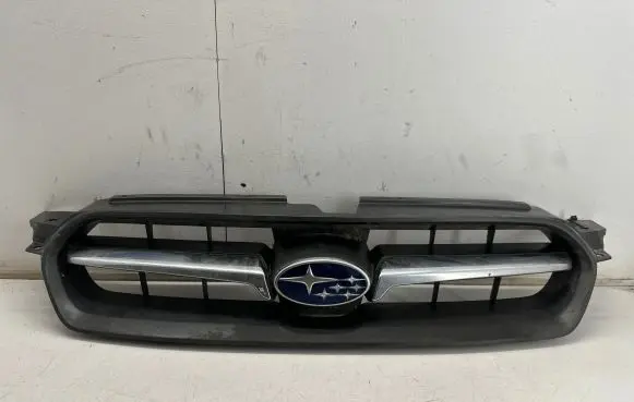 Subaru Legacy Front grill