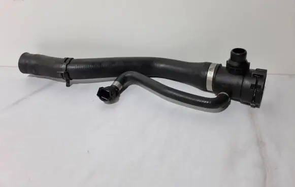 BMW 1 F20 F21 Engine coolant pipe/hose 7596832 17127596832 1712759683201