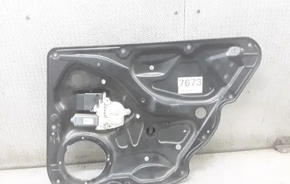 Volkswagen Jetta V Rear door window regulator with motor 0647417250