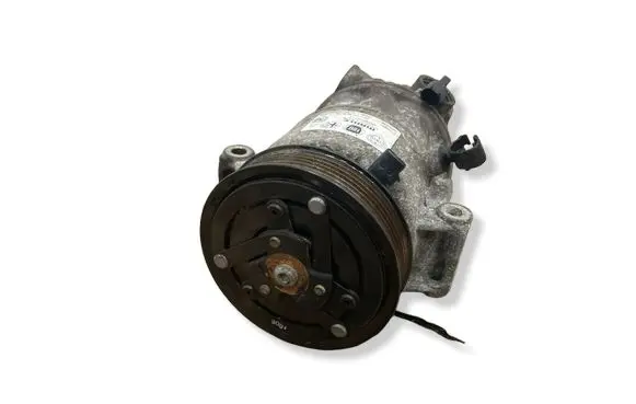 Alfa Romeo Giulietta Air conditioning (A/C) compressor (pump) 06575450