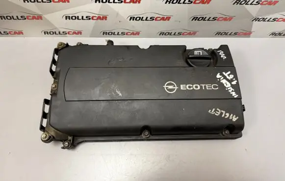 Opel Insignia A Rocker cam cover 55564395