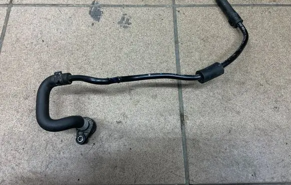 Audi Q5 SQ5 Vacuum line/pipe/hose 06L121081K