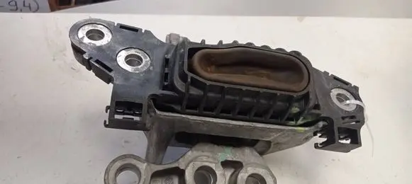 Chevrolet Volt II Gearbox mounting bracket 22969965 A260177 326F33