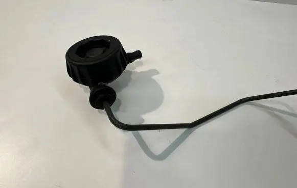 Volkswagen Tiguan Clutch pipe/line FM277001