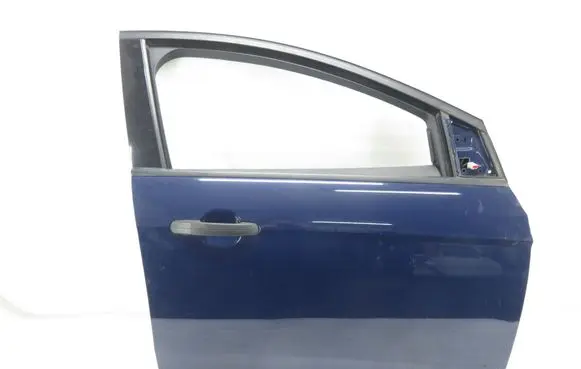 Ford Focus Front door