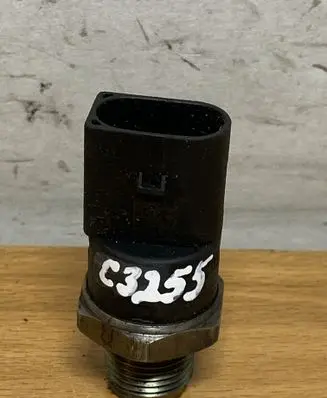 Fuel pressure sensor