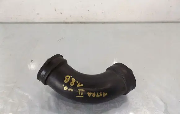 Opel Astra G Intake resonator 90530770