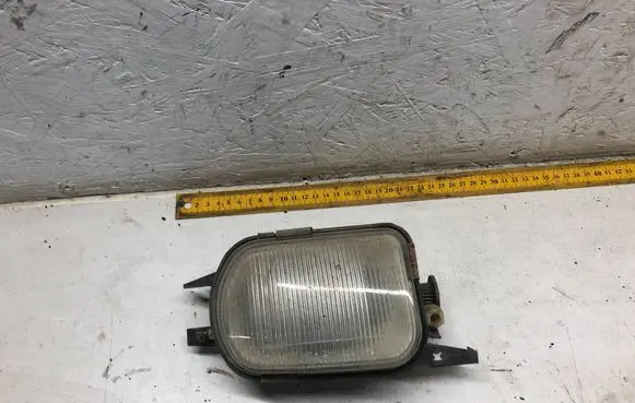 Mercedes-Benz C W203 Front fog light 2158200556 1NA00797601