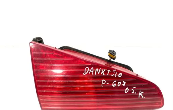 Peugeot 607 Tailgate rear/tail lights 2543G