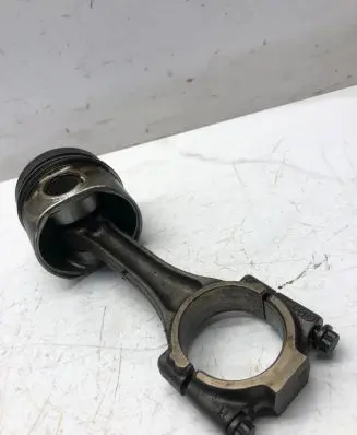 Skoda Octavia Mk3 (5E) Piston with connecting rod