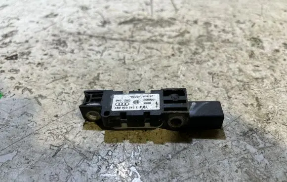 Audi A8 S8 D3 4E Airbag deployment crash/impact sensor 4B0959643E 250903 0232H03FB17Z
