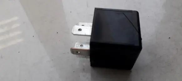 Volvo S40, V40 Other relay V23134B52X240 V23134-B52-X240