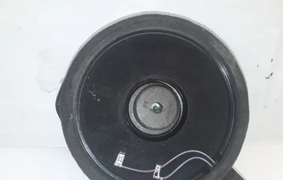 Audi A8 S8 D3 4E Front door speaker 4E0035411A 280379001 373021