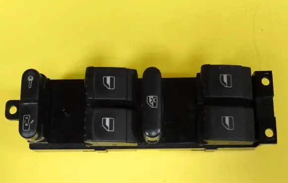 Volkswagen PASSAT B5.5 Electric window control switch 1J4959857D