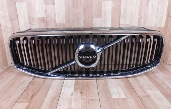 Volvo XC60 Front bumper upper radiator grill 31425532 31425536