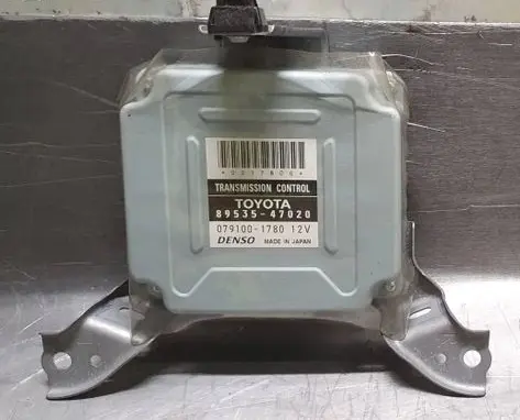 Toyota Prius (XW20) Gearbox control unit/module 001780G 8953547020 0791001780