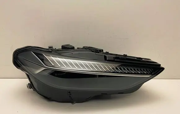 Audi A5 Headlight/headlamp 8B3941034AA 8R3941034AA