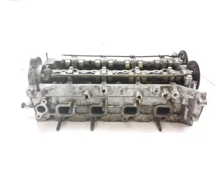 Toyota Avensis T250 Engine head 8A15431