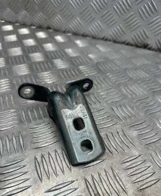 Opel Zafira C Front door lower hinge 