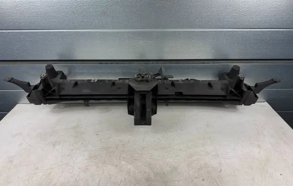 Peugeot 3008 I Top upper radiator support slam panel 9670786980
