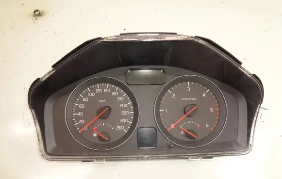 Volvo V50 Speedometer (instrument cluster) 69199-420T