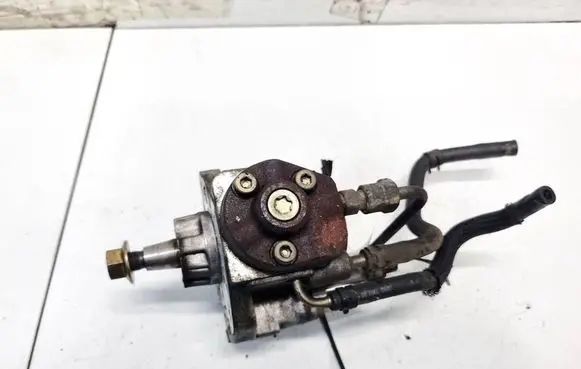 Toyota Corolla E120 E130 Fuel injection high pressure pump 221000G010