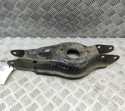 Tesla Model 3 Rear upper control arm/wishbone 104445100F