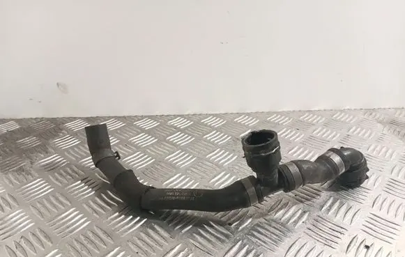 Audi A4 S4 B9 Engine coolant pipe/hose 8W0121030K