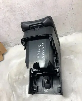 Mitsubishi Eclipse Cross Armrest 8011b903