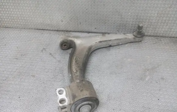Opel Signum Front lower control arm/wishbone