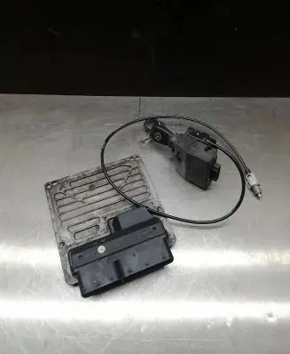 Engine ECU kit and lock set