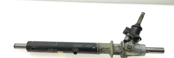 Subaru Forester SF Steering rack 8211174