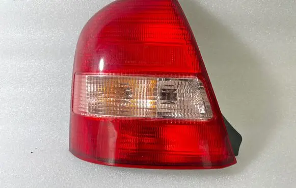 Mazda 323 F Rear/tail lights 22061866