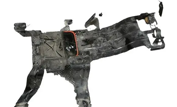 Peugeot 3008 II Other engine bay part 9824022880