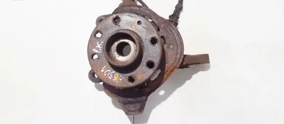Opel Corsa C Front wheel hub 