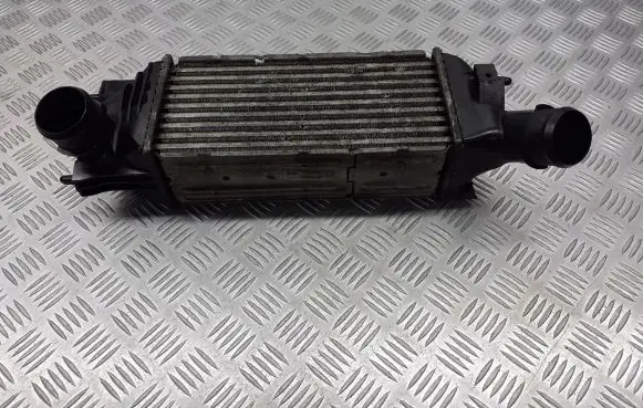 Peugeot 407 Intercooler radiator 9645682880