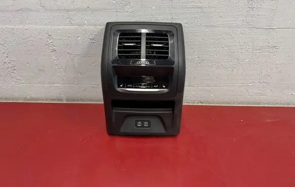 BMW X3 G01 Rear air vent grill 9461902 9493015 61319493015