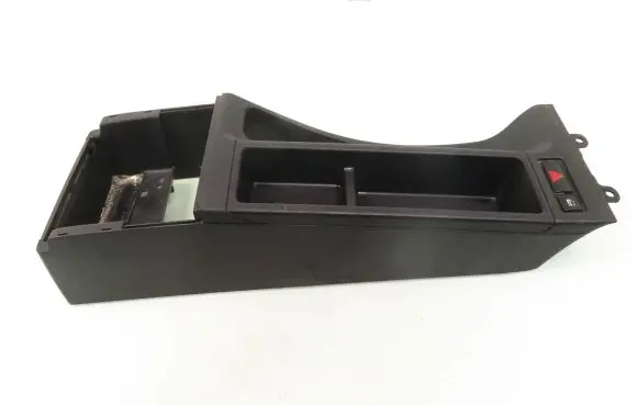 BMW 3 E46 Center console 8218302 8213680