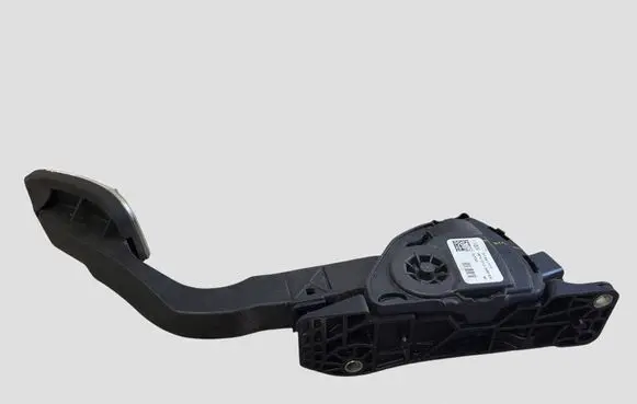 Volvo V40 Accelerator throttle pedal 31341777 6PV01036854