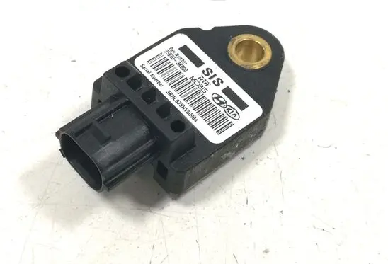 Hyundai i30 Airbag deployment crash/impact sensor 959203K000 3KHL8Z8HY60984