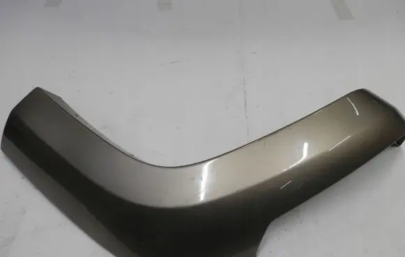 Jeep Cherokee III KJ Front arch trim 65620KKJ