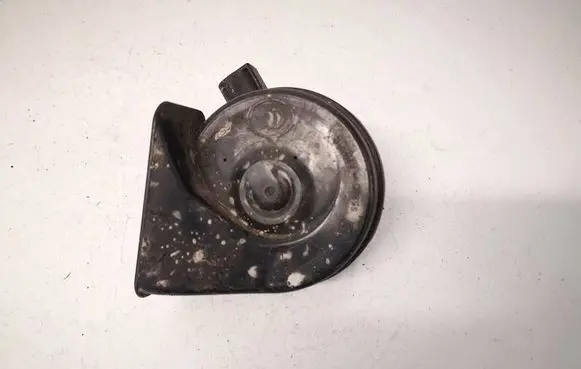 Volvo S60 Horn signal E30055306